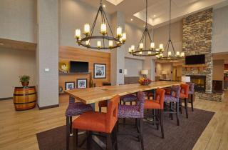 Hampton Inn & Suites Roseburg - Roseburg - 6