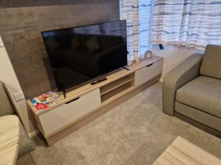 Modern Family Caravan with WiFi at Valley Farm, Clacton-on-Sea - Great Clacton - 6