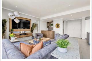 Sandton Sundowner Mini Penthouse - 0