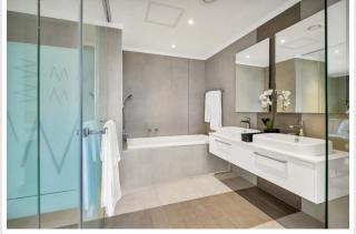 Sandton Sundowner Mini Penthouse - 1