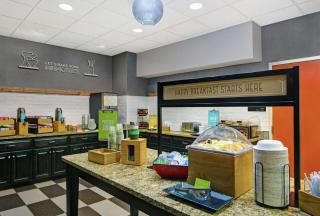 Hampton Inn & Suites Augusta West - Augusta - 2
