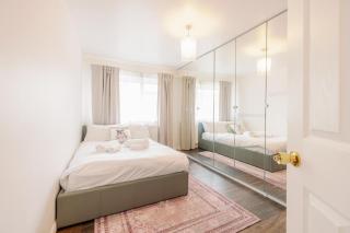 Home near Excel, Stratford and Canary Wharf - London - 3