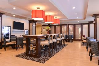 Hampton Inn Potsdam - 8