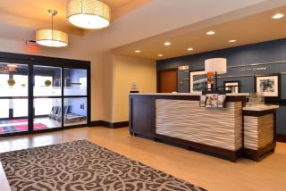 Hampton Inn Potsdam - 7