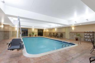 Hampton Inn & Suites Albany-Airport - Latham - 6