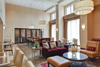 Hampton Inn and Suites Peoria at Grand Prairie - Peoria - 4