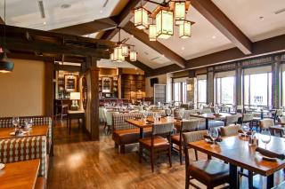 DoubleTree Fallsview Resort & Spa by Hilton - Niagara Falls - 4