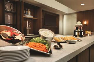 Embassy Suites by Hilton Atlanta at Centennial Olympic Park - Atlanta - 3