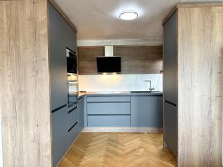 LUX residence, A/C, VIP parking, city view - Banská Bystrica - 2