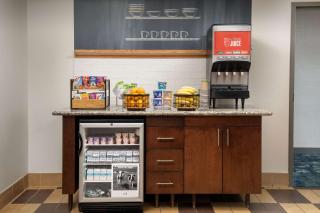 Hampton Inn & Suites Holly Springs - Holly Springs - 1