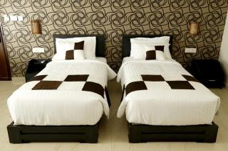 Rydges Inn - Kottakkal - 4