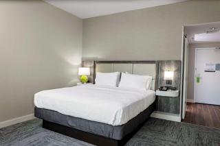 Hampton Inn Cranbury - 1