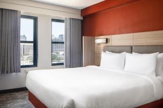 SpringHill Suites by Marriott Dallas Downtown / West End - Dallas - 4
