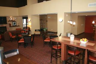 Hampton Inn & Suites Aberdeen - Aberdeen - 6