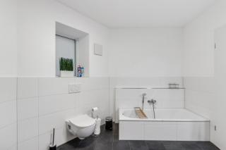 WINETIME - modern - Boxspringbetten - Nähe Mercedes-Benz - 4