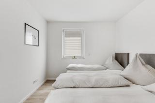 WINETIME - modern - Boxspringbetten - Nähe Mercedes-Benz - 1