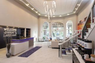 Hampton Inn Holland - Holland - 5