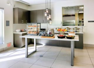 Hilton Garden Inn Irvine East/Lake Forest - 1