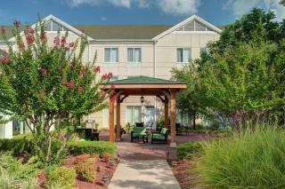 Hilton Garden Inn Tulsa Airport - Tulsa - 9