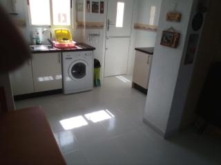 Amazing Villamartin House Sleeps 6 with Pool - Villacosta - 2