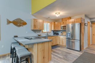 Soldotna Home with 2 Living Areas and Spacious Porch - 1