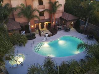 Hampton Inn & Suites Temecula - 2