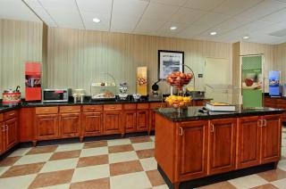 Hampton Inn & Suites Exmore - Eastern Shore - Exmore - 3