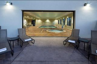 Hampton Inn & Suites Page - Lake Powell - 9