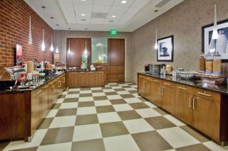 Hampton Inn & Suites Chapel Hill/Carrboro - Chapel Hill - 3