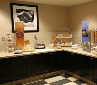 Hampton Inn & Suites Suisun City Waterfront - Suisun City - 1