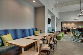 Hampton Inn & Suites By Hilton Southport - Southport - 3