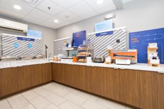 Holiday Inn Express & Suites Sacramento NE Cal Expo by IHG - Sacramento - 7