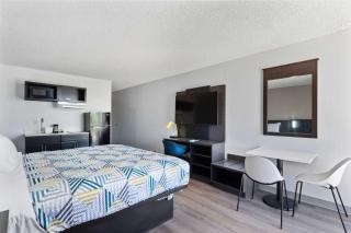 Studio 6 Pecos TX - 6