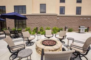 Hampton Inn & Suites - Pittsburgh/Harmarville, PA - 8