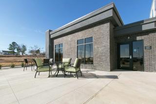Hampton Inn & Suites Stroud - Stroud - 8