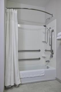 Fairfield Inn & Suites Burlington - 8