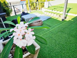 บ้านปาร์ตี้ พูลวิลล่า หัวหิน 4 ห้องนอน 1 นั่งเล่น 1 ครัว โต๊ะพูล คาราโอเกะ wifi - 7