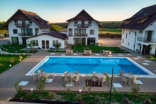 Amore Resort - 9