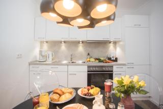 THE SUITE Winterberg Deluxe - Exklusive Ausstattung, Bestlage zwischen Skikarussell und Marktplatz, eigener Garten, Ski- und Fahrradraum, ruhige Südausrichtung, WLAN, hundefreundlich - Winterberg - 3