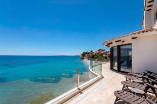 Villa Irene, Large First Line Villa wíth amazing sea- and coast views and large private swimming pool! - Alicante - 0