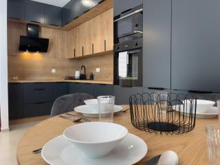 URBAN APARTMENTS PREMIUM, Opolska 10 No 77A, Free Garage, Self Check-in - Katowice - 3