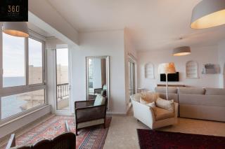 Breathtaking Seafront 3BD w/ Balcony, Sliema coast by 360 Estates - Sliema - 2