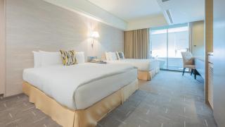 CHECK inn SELECT Taichung Dadun - 1