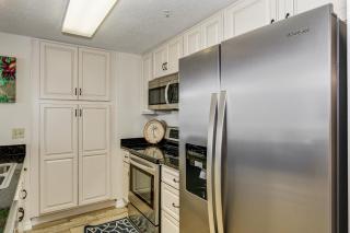 8D South Harbour - Pensacola Beach - 1