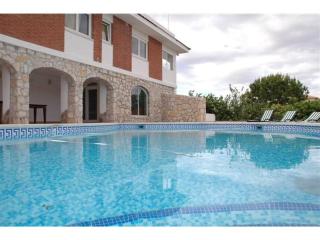 Villa Manolita in the area of Busot with 5 bedrooms and large private swimming pool! - Alicante - 5