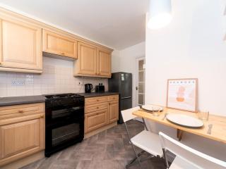 Pass the Keys Stylish Apt in quiet cul de sac - Surbiton - 4