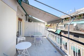 Cosy 2BR flat near Ampelokipoi station & hospitals - Atene - 2