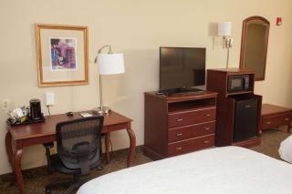 Hampton Inn Oneonta - 1