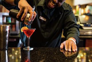 Embassy Suites by Hilton Minneapolis North - Brooklyn Center - 4