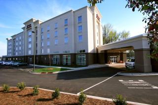 Hampton Inn & Suites Charlotte-Airport - Charlotte - 9